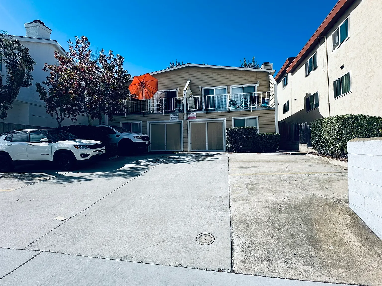 2 bed, $3,300 — Photo 3