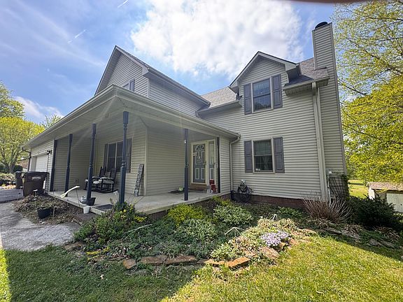 2nd image of 448 Grist Mill Rd