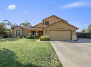 911 E Julia Way, Hanford, CA 93230