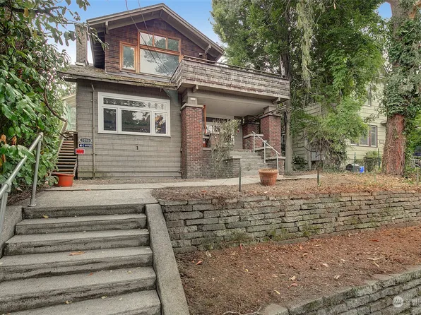 3211 Franklin Avenue E, Seattle, WA 98102