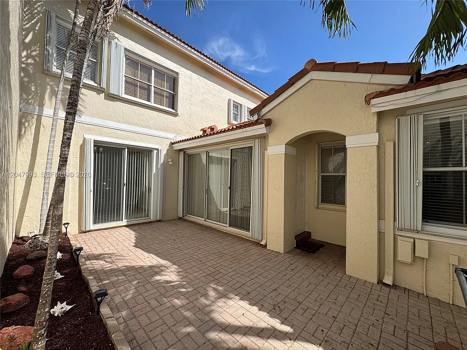 1595 Seagrape Way #-