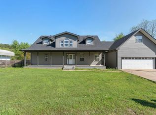 47 Lake View Rd, Houston, AR 72070