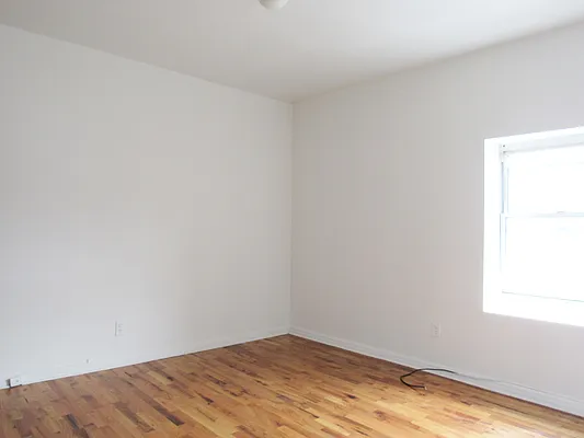 Rented by Bold New York | media 23