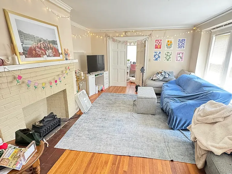 289 Foster St #1L — Photo 2