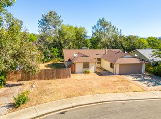 1036 Goodview Way, Redding, CA 96003