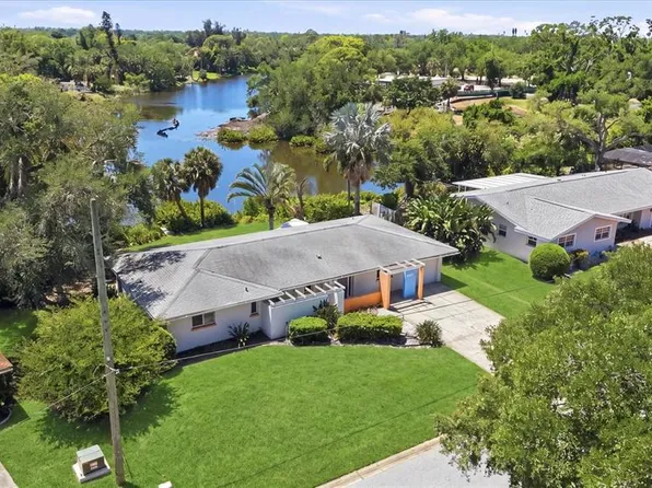 2940 Bougainvillea St, Sarasota, FL 34239