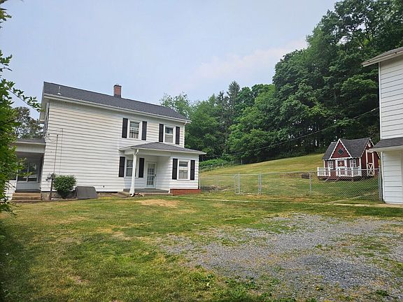 3rd image of 40 Short St