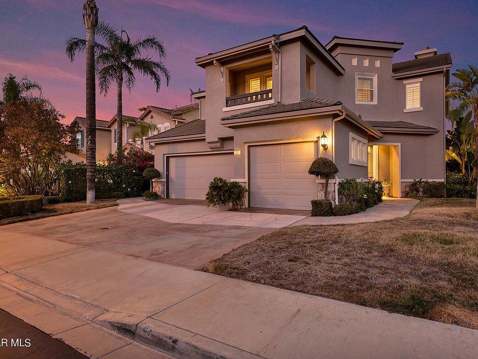 1st image of 424 Canyon Crest Dr