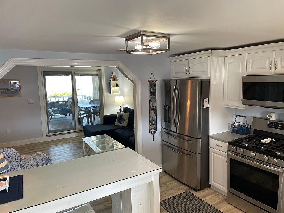 281 Portsmouth Ave, Seabrook, NH 03874 Zillow