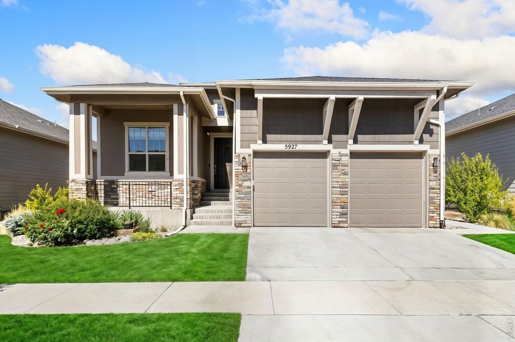 5927 Fall Harvest Way