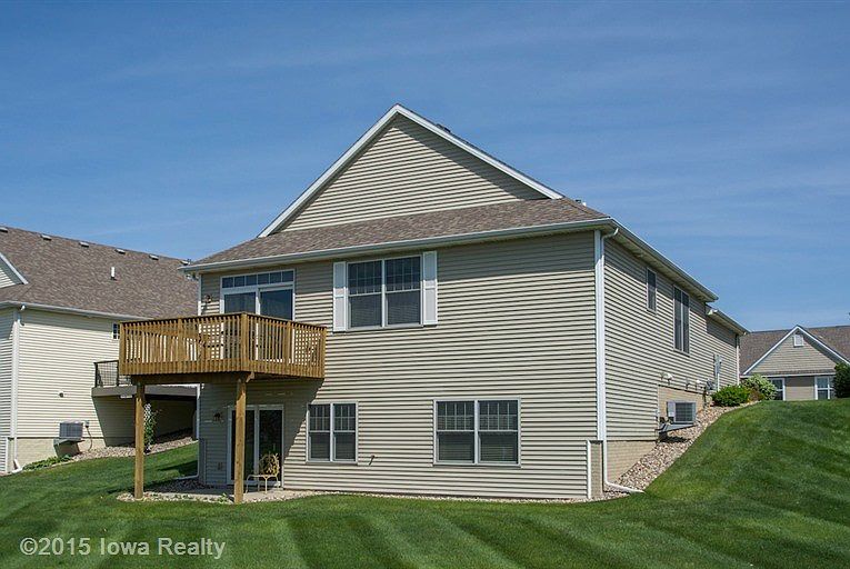 2nd image of 8230 Boulder Dr