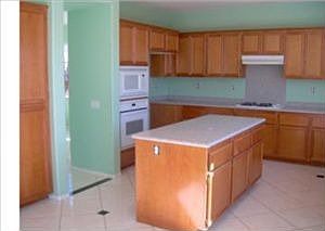 1st image of 26659 Emerald Ave