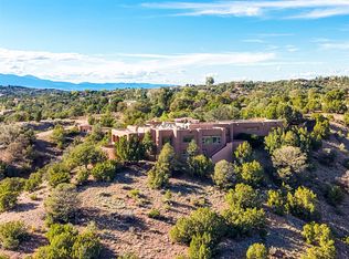 142 Barranca Rd, Santa Fe, NM 87501