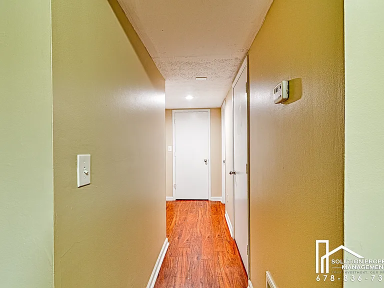 1808 Augusta Dr — Photo 10