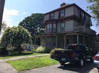 12 Crescent St APT 2, Derry, NH 03038