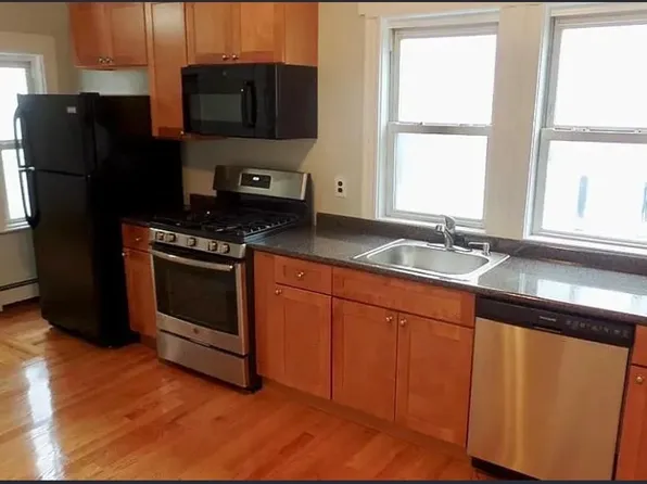 11 Adrian St, Somerville, MA