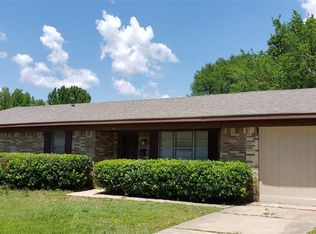 801 E 9th St, Mt Pleasant, TX 75455