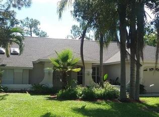 120 Lambton Ln, Naples, FL 34104