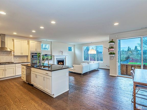 Entrance leads to bright open Great Room.