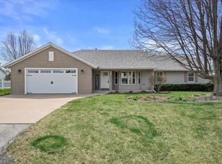 W2533 Skyview Ct, Appleton, WI 54915