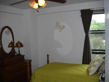 5th image of 11720 Edgewater Dr APT 318