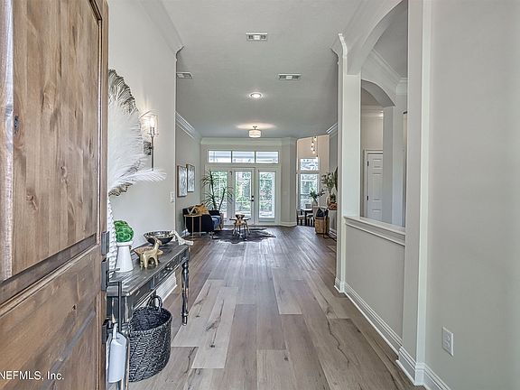3rd image of 24464 Harbour View Dr #24