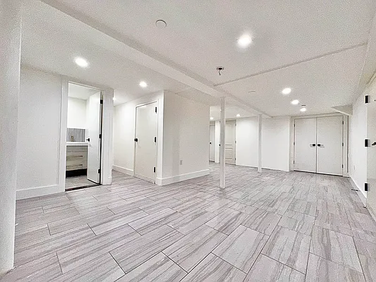 Rented by Doorway NYC, LLC | media 29