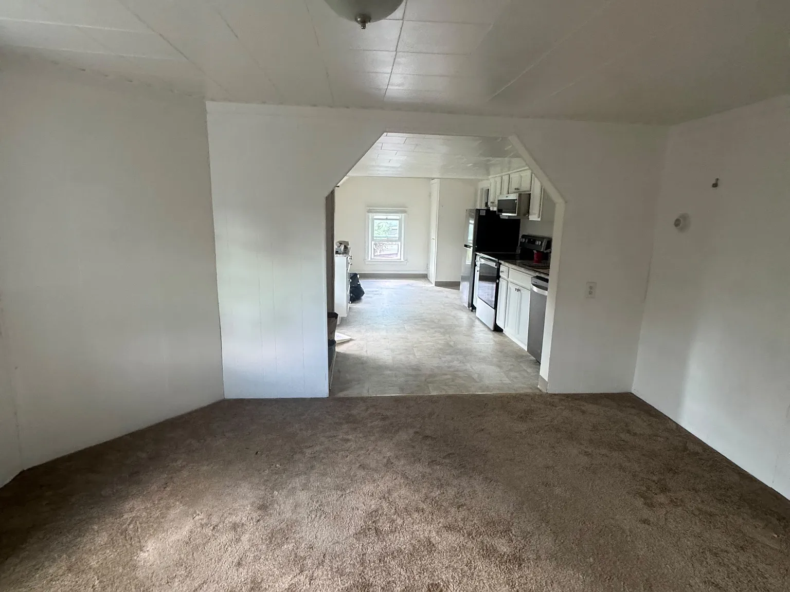 11 Pulver Avenue - 2 — Photo 2