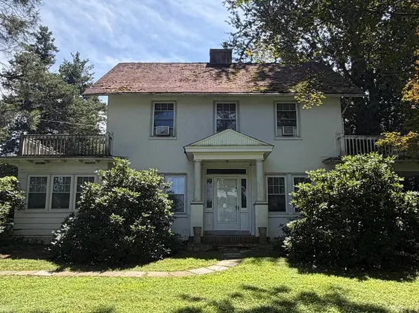 708 Ridge Ave, Atglen, PA 19310