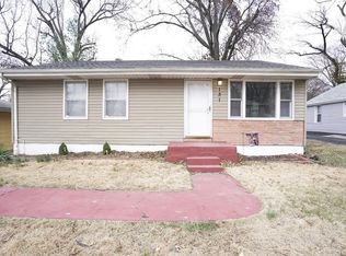 131 Connolly Dr, Saint Louis, MO