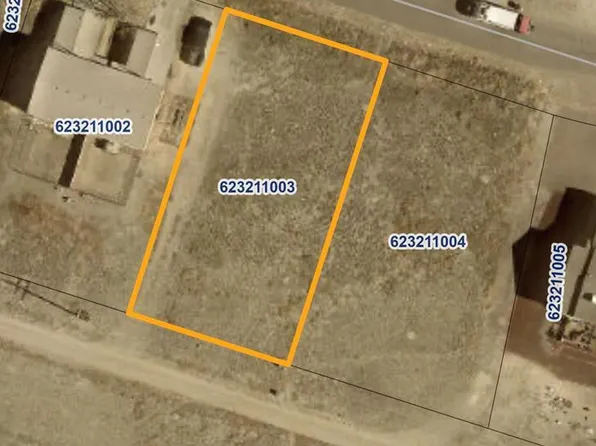 284 W Coral Dr, Pueblo West, CO 81007