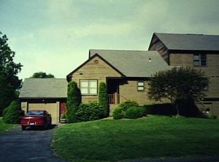 44 Overlook Dr UNIT 44, Monroe, CT 06468