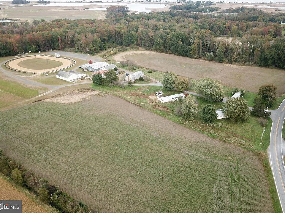 1st image of 65 Fairlane Dr