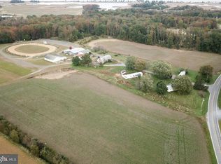 65 Fairlane Dr, Dover, DE 19901