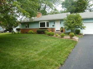 2116 Springhill Dr, Columbus, OH 43221