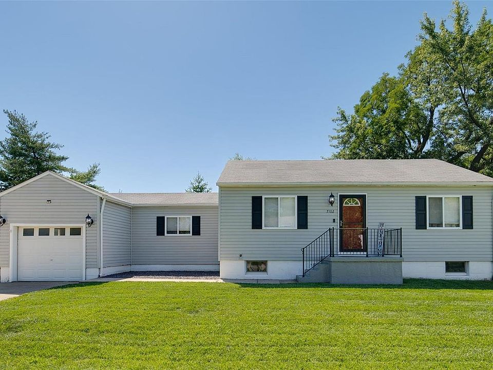1st image of 7102 Willow Ln