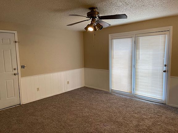 3rd image of 114 Skyline Dr