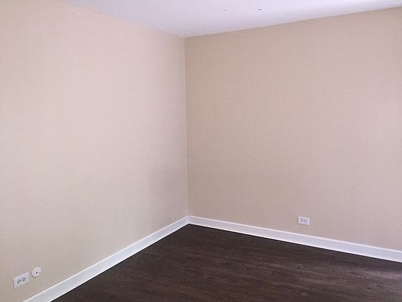 5th image of 5500 Hillcrest Ln APT 2A