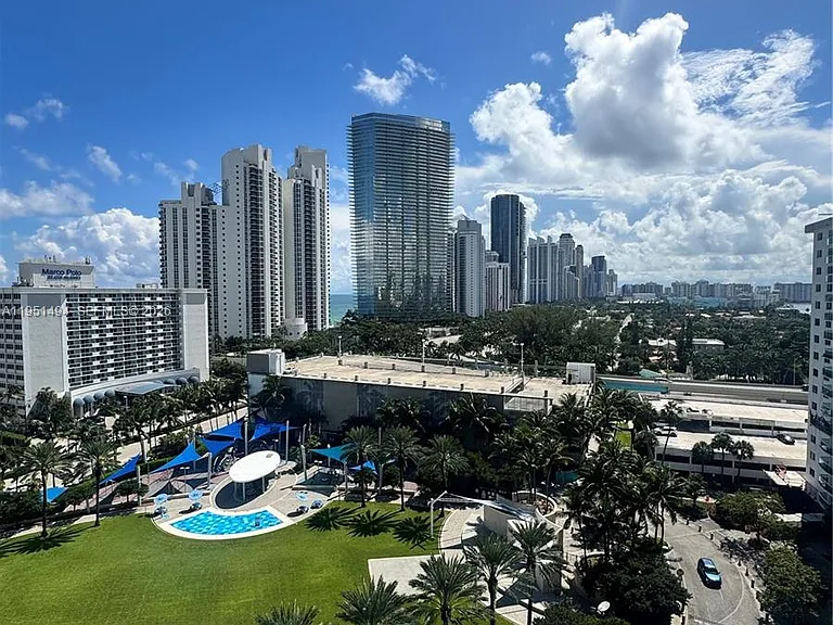 19370 Collins Ave #1427 — Photo 8