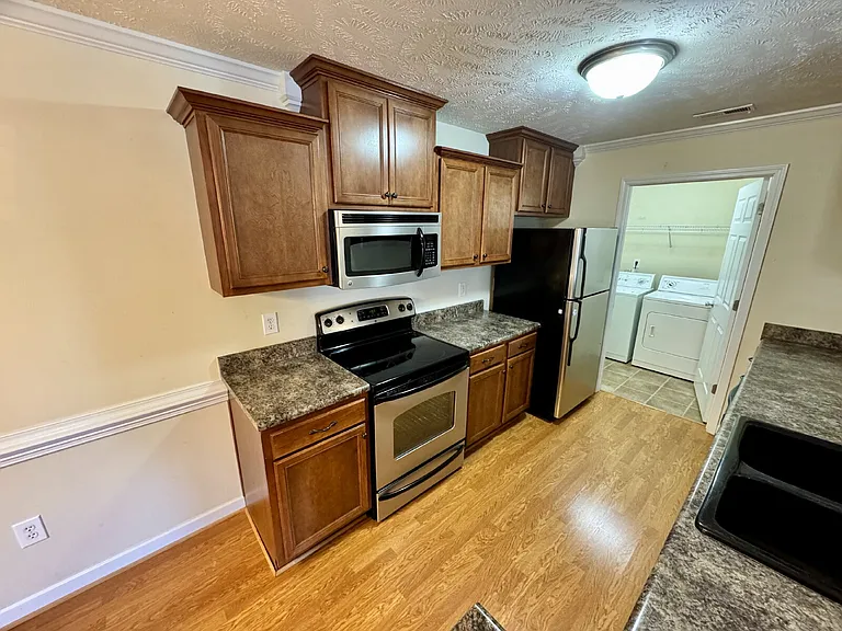1750 Renwick Dr #202 — Photo 6
