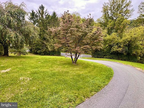 3rd image of 650 Gouglersville Rd