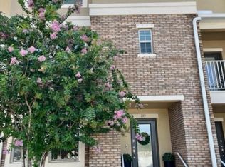 715 N Rome Ave, Tampa, FL 33606