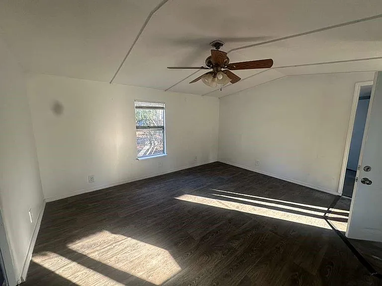 24304 Oak Run Run — Photo 5
