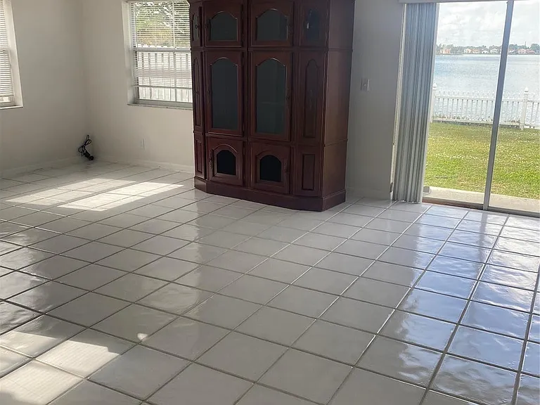 3165 Vista Del Mar — Photo 6