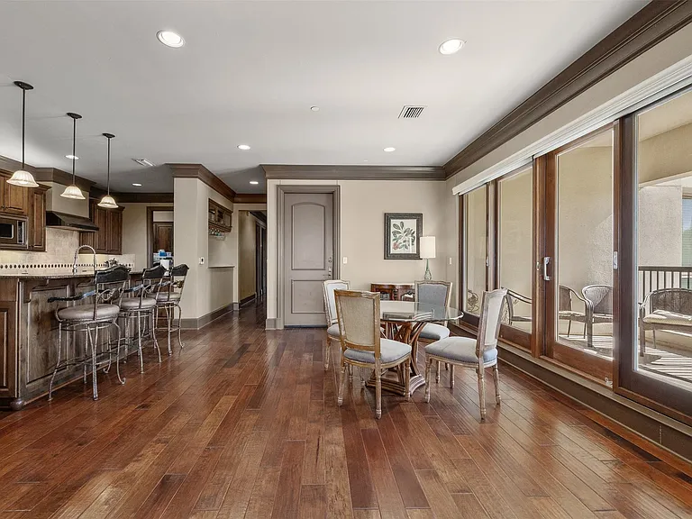 501 Samuels Ave #230 — Photo 12