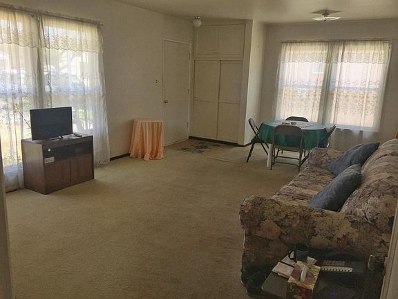 4th image of 11214 Bayla St