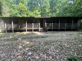 122 Log Rd, Ringgold, GA 30736