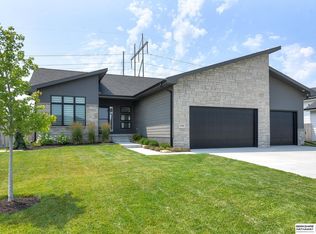 2908 N 185th Ave, Omaha, NE 68022