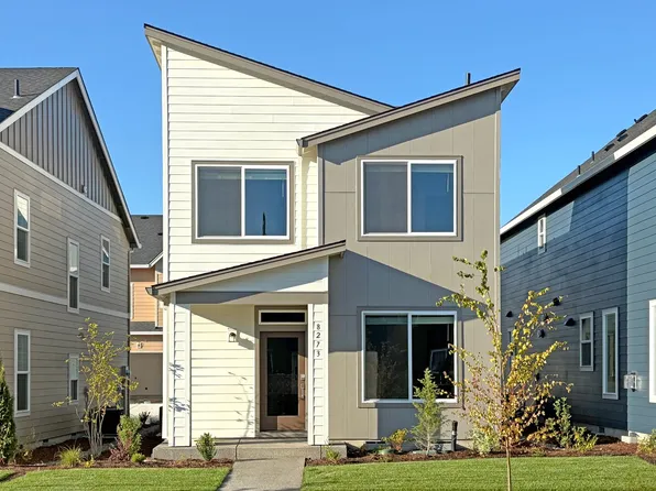 8273 SE Crescent Dr, Hillsboro, OR 97123