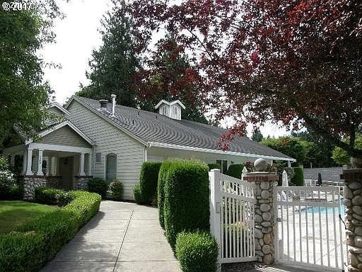 4th image of 8824 NE 17th St